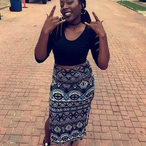 Meet your Posher, Marquia